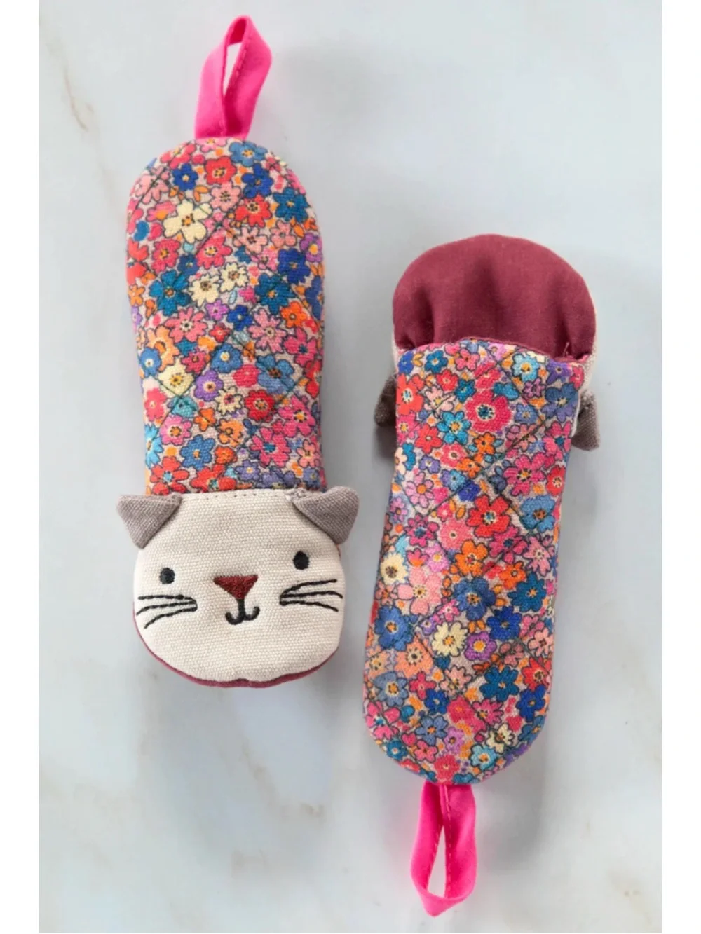 Natural Life Cat Skillet Handle Holder